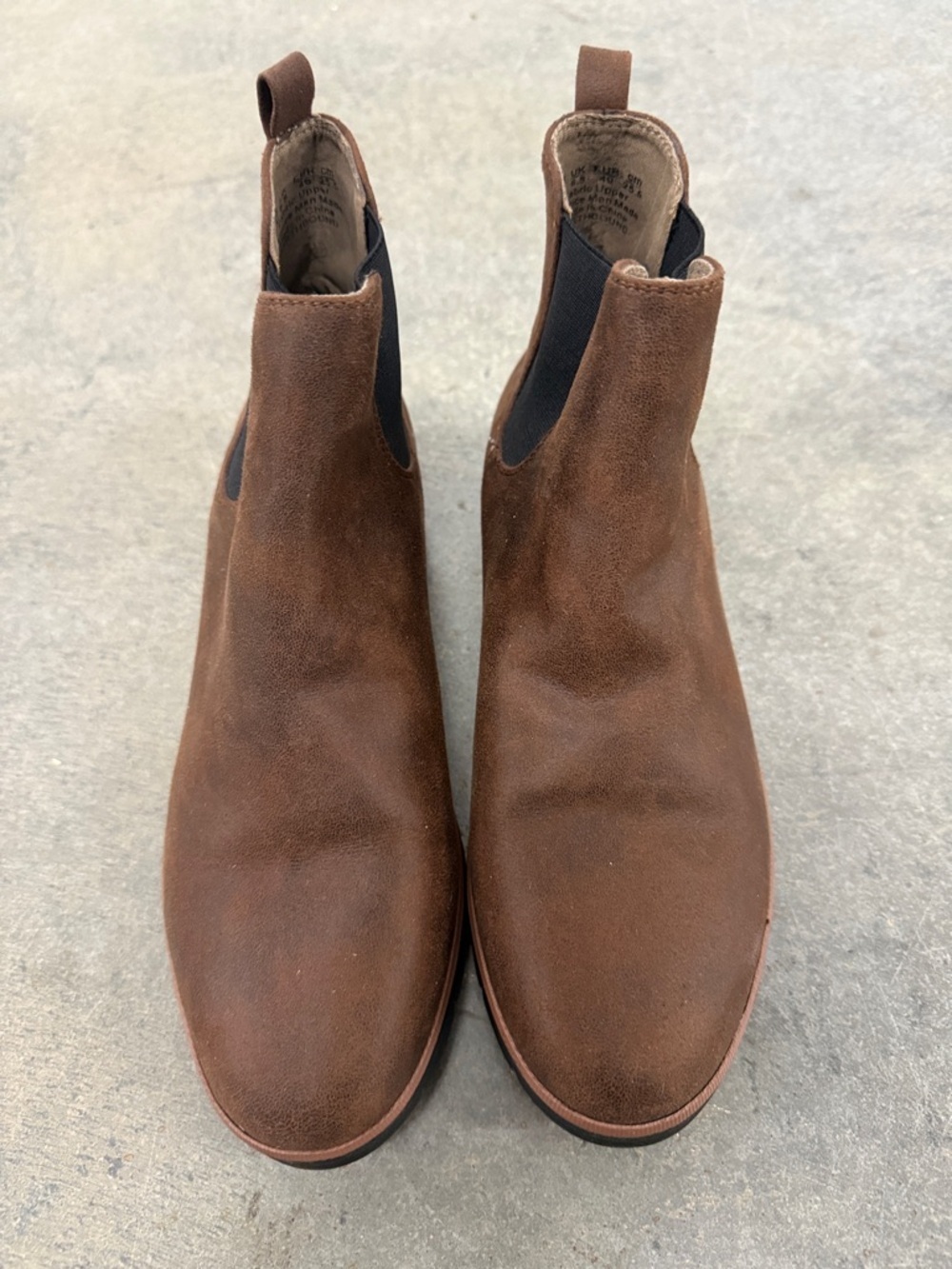 Dr. Scholl's Brown Suede Chukka Chelsea Boots